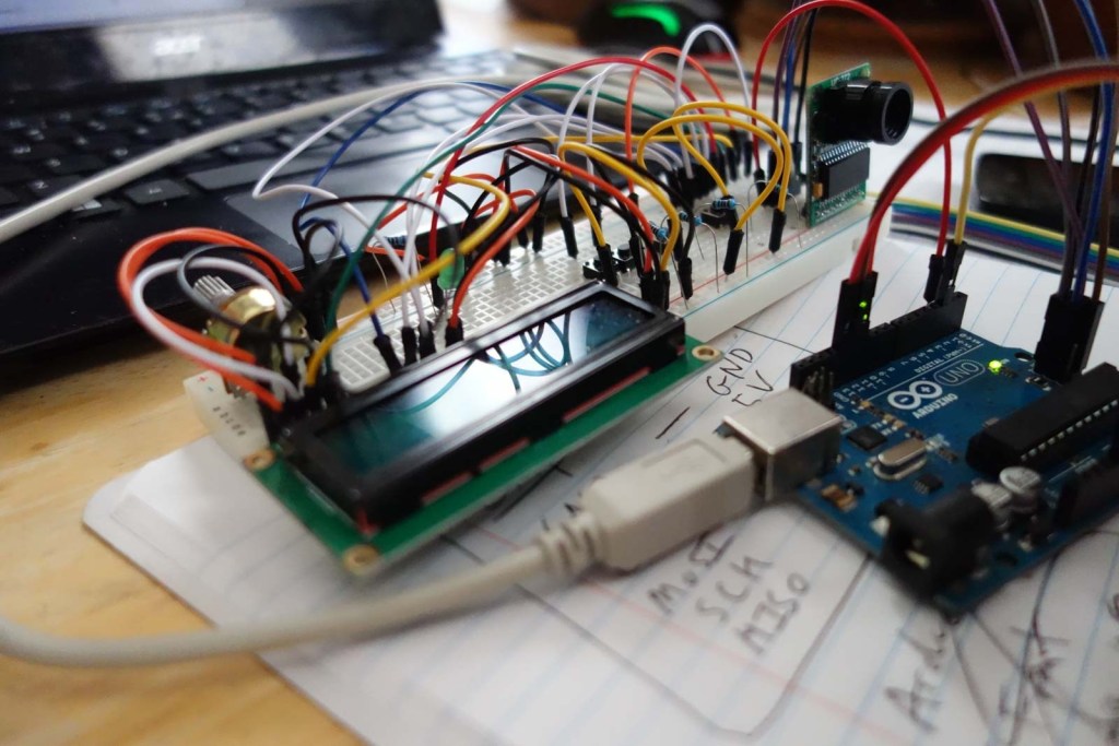 Breadboarding my Arduino Camera